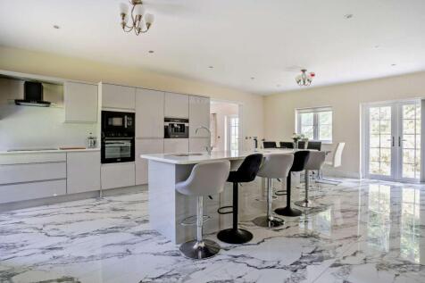 Plas Glyndwr, Cwmdu, Crickhowell, NP8 1RT