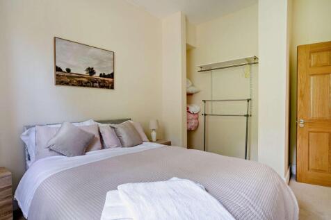 Plas Glyndwr, Cwmdu, Crickhowell, NP8 1RT