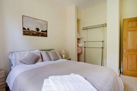 Plas Glyndwr, Cwmdu, Crickhowell, NP8 1RT