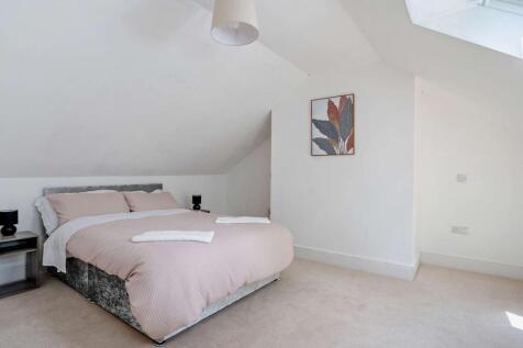 Plas Glyndwr, Cwmdu, Crickhowell, NP8 1RT