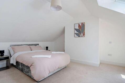 Plas Glyndwr, Cwmdu, Crickhowell, NP8 1RT