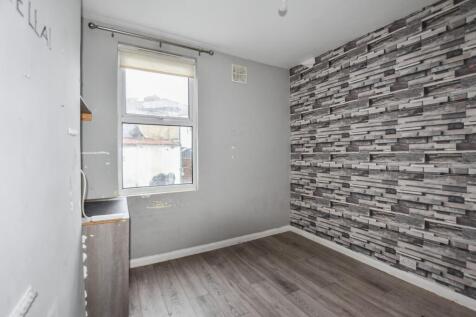 29 Waverley Road, Plumstead, SE18 7TL