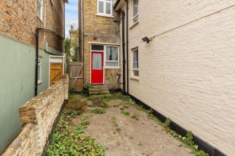 Flats A-C, 21 Eastdown Park, Lewisham, London, SE13 5HU