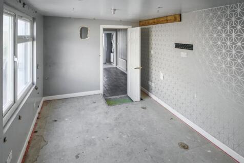 17 Shipley Road, Woodingdean, Brighton, BN2 6TA