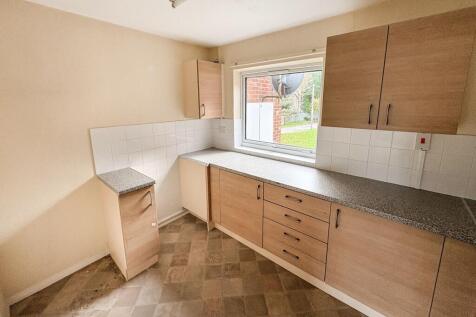 85 Waiblingen Way, Devizes, Wiltshire SN10 2BW