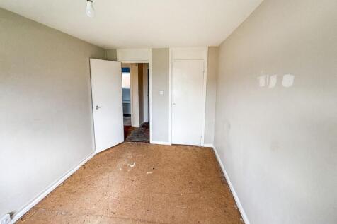 85 Waiblingen Way, Devizes, Wiltshire SN10 2BW