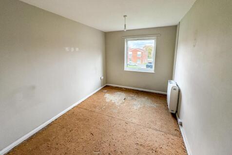 85 Waiblingen Way, Devizes, Wiltshire SN10 2BW