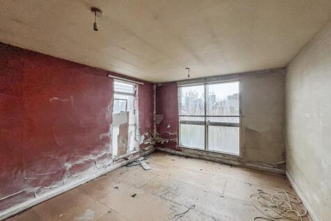 Flat 31 Lloyd House, 20 Tavistock Road, Croydon, Surrey, CR0 2AN