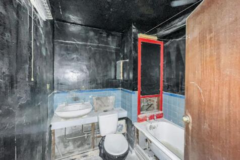 Flat 31 Lloyd House, 20 Tavistock Road, Croydon, Surrey, CR0 2AN