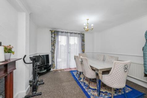 874 Green Lane, Dagenham, London, RM8 1BX