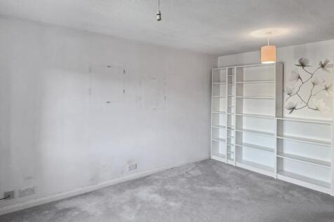 97 Peerless Drive, Uxbridge, Middlesex, UB9 6JF