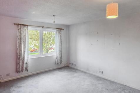 97 Peerless Drive, Uxbridge, Middlesex, UB9 6JF