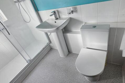 97 Peerless Drive, Uxbridge, Middlesex, UB9 6JF