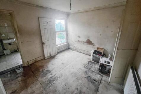 159 Kingston Road, Leatherhead, Surrey,