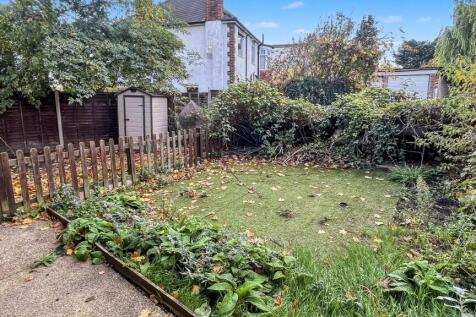 77 Grangehill Road, Eltham, London, SE9 1SF