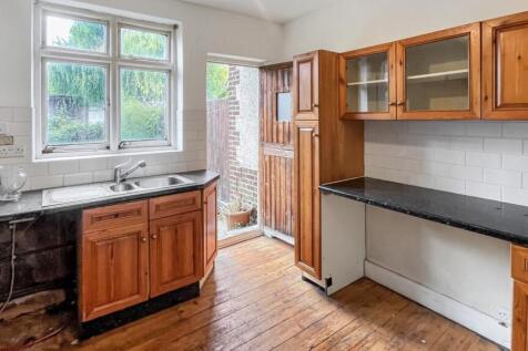 77 Grangehill Road, Eltham, London, SE9 1SF