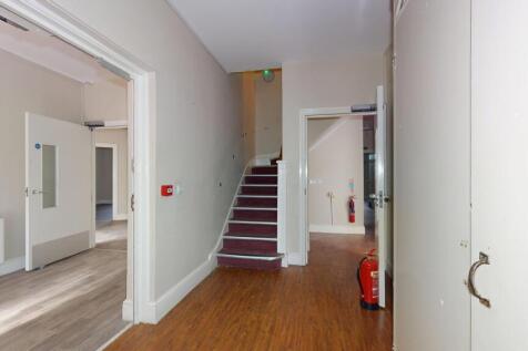 4 &amp; 6 Rosswood Gardens, Wallington SM6 8QZ