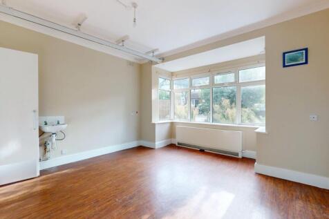 4 &amp; 6 Rosswood Gardens, Wallington SM6 8QZ