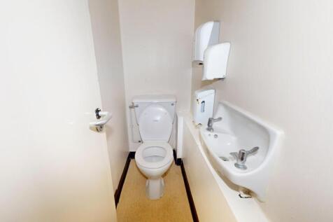 4 &amp; 6 Rosswood Gardens, Wallington SM6 8QZ