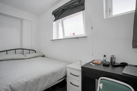 Flat 14, Albert Starr House, Haddonfield Estate, Bush Road, Surrey Quays, London SE8 5AS