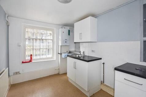 Flat A, 104 Peckham Hill Street, Peckham, London, SE15 5JT