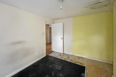 26a Ramsden Road, Balham, London SW12 8QY