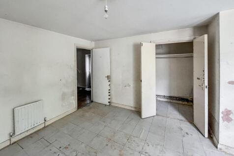 26a Ramsden Road, Balham, London SW12 8QY