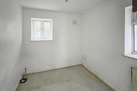 26a Ramsden Road, Balham, London SW12 8QY