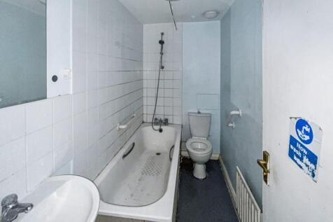 26a Ramsden Road, Balham, London SW12 8QY