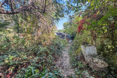 26a Ramsden Road, Balham, London SW12 8QY