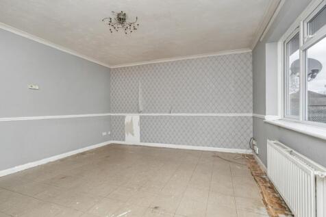 12 Bernard Court, Vale Road, Camberley GU15 3AY