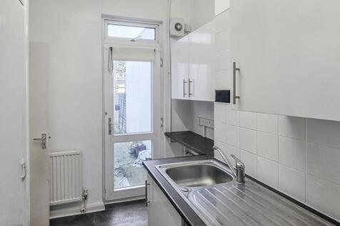 173A &amp; 173B Chapter Road, Brent, London, NW2 5LJ