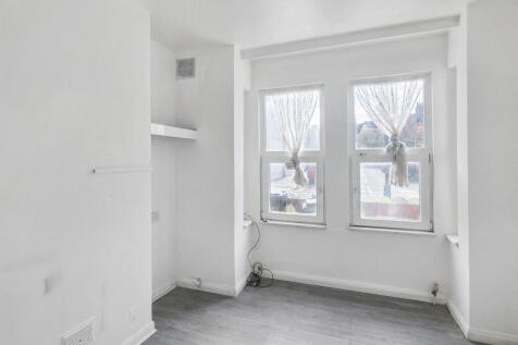 173A &amp; 173B Chapter Road, Brent, London, NW2 5LJ