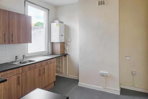 173A &amp; 173B Chapter Road, Brent, London, NW2 5LJ