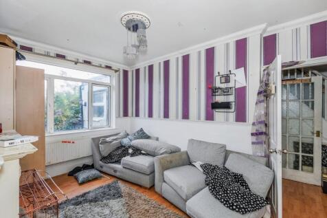 53 Hillborough Road, Luton LU1 5EY