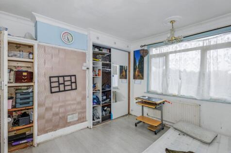 53 Hillborough Road, Luton LU1 5EY