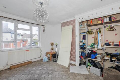 53 Hillborough Road, Luton LU1 5EY