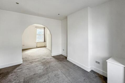 6 Orchard Villas, Cray Road, Sidcup, Kent, DA14 5DJ