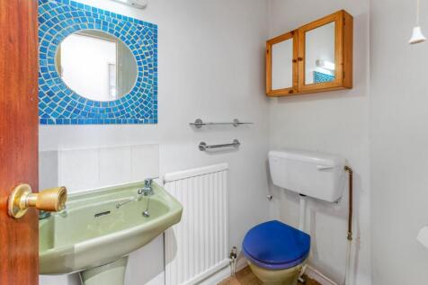 9 Princess Court, Alexandra Road, Farnborough, Hampshire, GU14 6EE