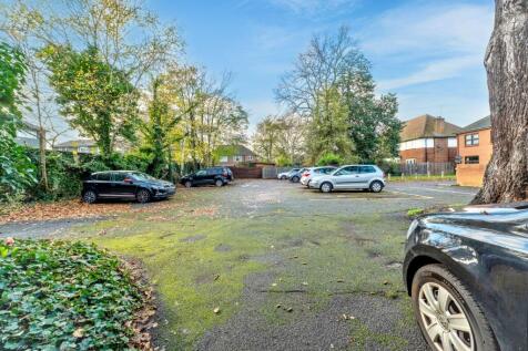 9 Princess Court, Alexandra Road, Farnborough, Hampshire, GU14 6EE