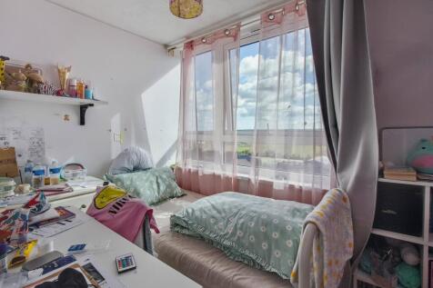 114 Jersey House, 2 Eastfield Road, Enfield, Middlesex, EN3 5UY