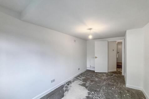 76a Meeting House Lane, Peckham, London SE15 2TX