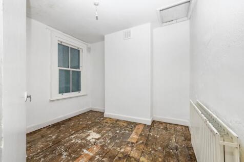 74 Lyal Road, Bow London E3 5QQ