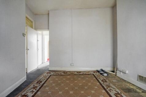 Flat B, 198 Stockwell Road, Brixton, London, SW9 9TB