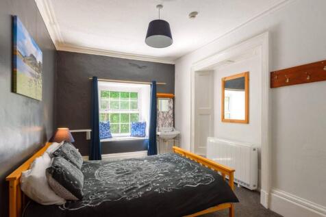 Panteinion Hall, Ffordd Panteinion, Friog, Fairbourne, Gwynedd, LL38 2TJ