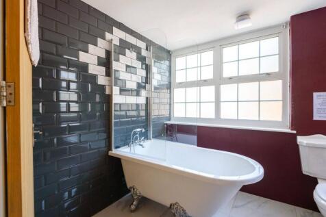 Panteinion Hall, Ffordd Panteinion, Friog, Fairbourne, Gwynedd, LL38 2TJ