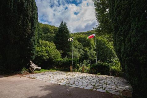 Panteinion Hall, Ffordd Panteinion, Friog, Fairbourne, Gwynedd, LL38 2TJ