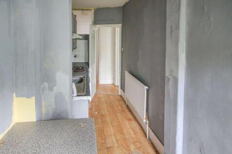 4 Aldborough Road, St. Leonards-on-Sea East Sussex    TN37 6SE