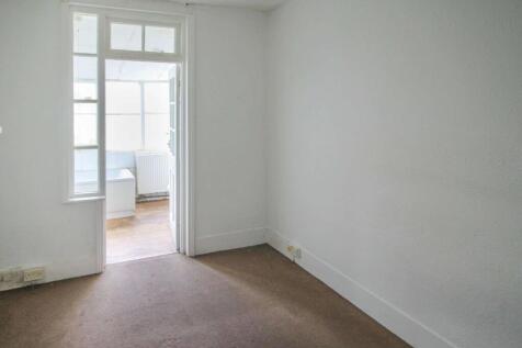 4 Aldborough Road, St. Leonards-on-Sea East Sussex    TN37 6SE