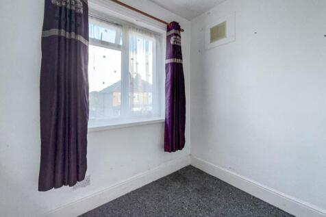 12 Lea Road, Lake, Sandown, Isle of Wight, PO36 9HX